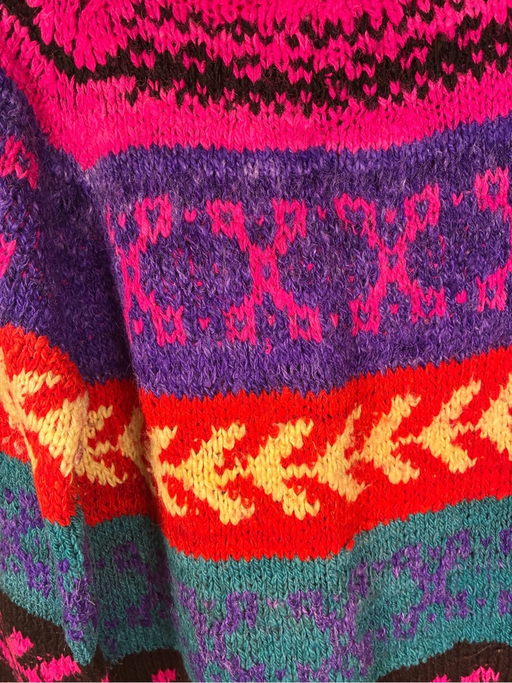 VTG One of a Kind Handmade in Bolivia Wool Sweater - Picture 13 of 15